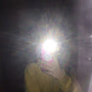 Meet your Posher, Arielle